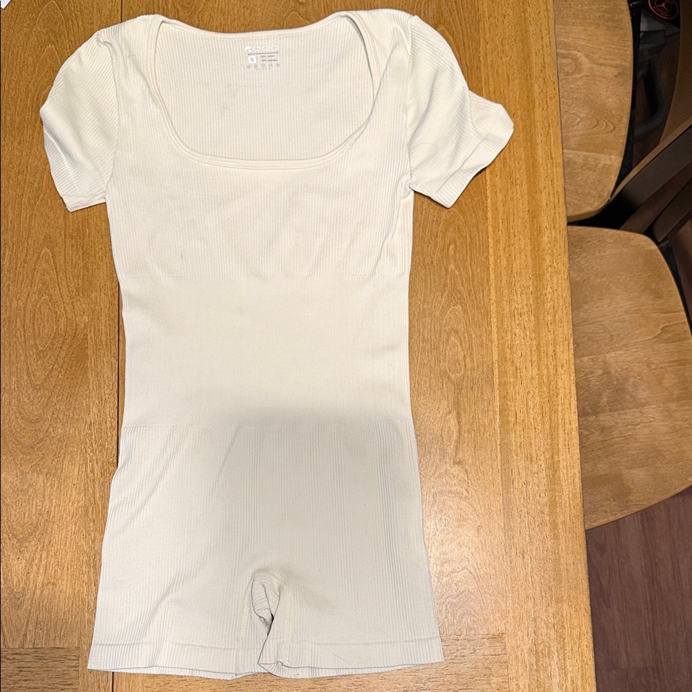 Chic Cream Ribbed Bodysuit